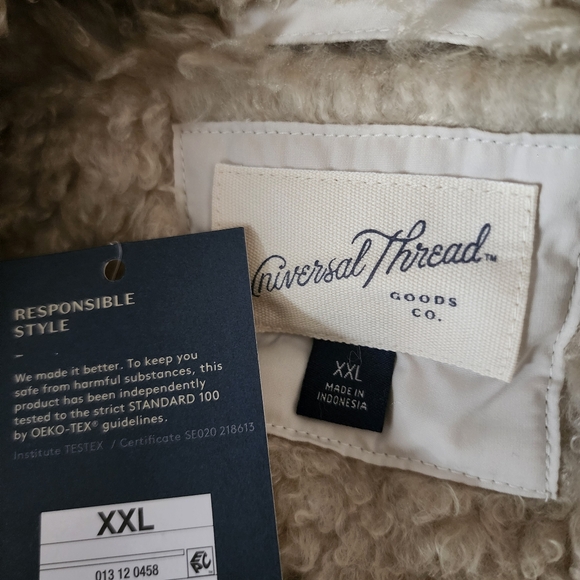 Universal Thread Faux Fur Puffer Vest NWT Teddy Cream - Picture 9 of 11